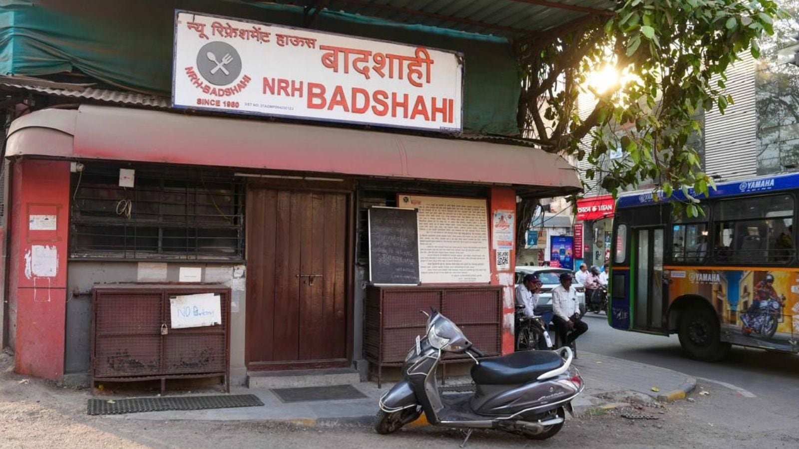 Pune LPG crisis: MNGL offers fast-track piped gas connections to restaurants as eateries pull down shutters