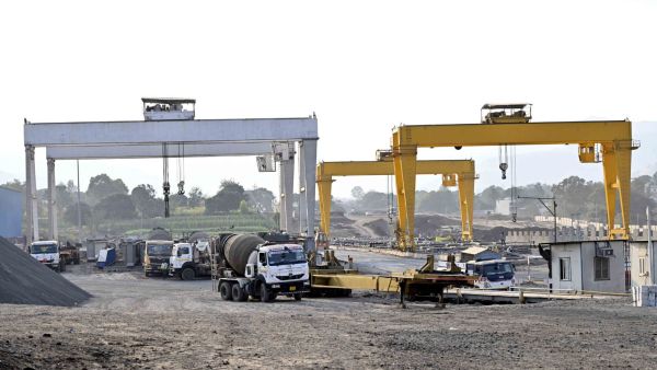 Pune outer ring road construction work