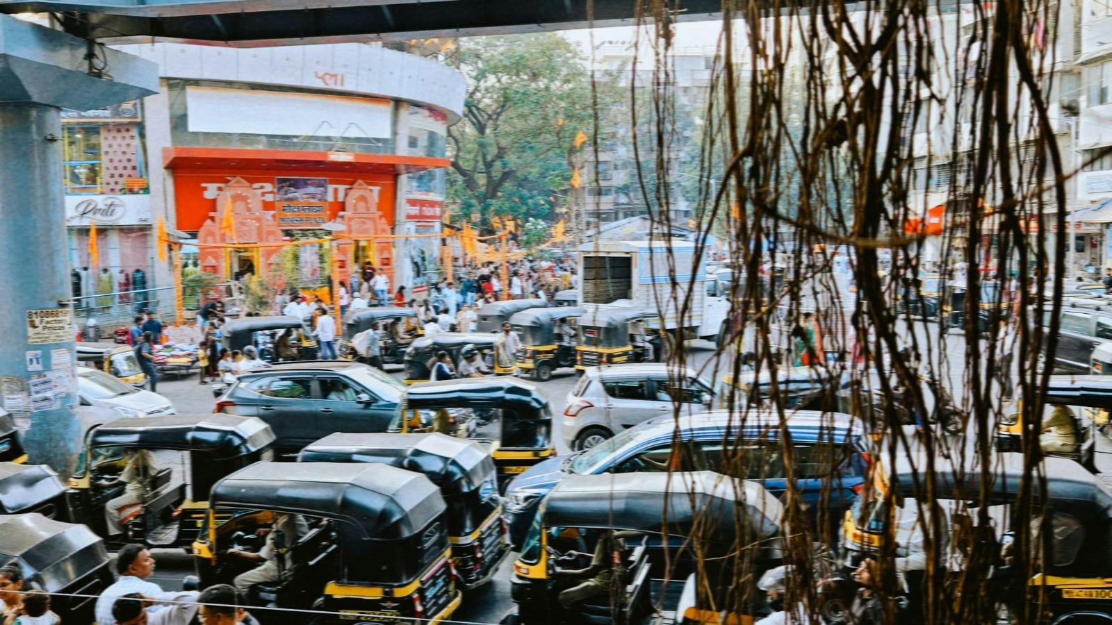 Rickshaw overload? Why Maharashtra has suddenly frozen new rickshaw permits