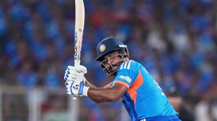 Why does Anil Kumble think Sanju Samson's signing will contribute to CSK's fan following?