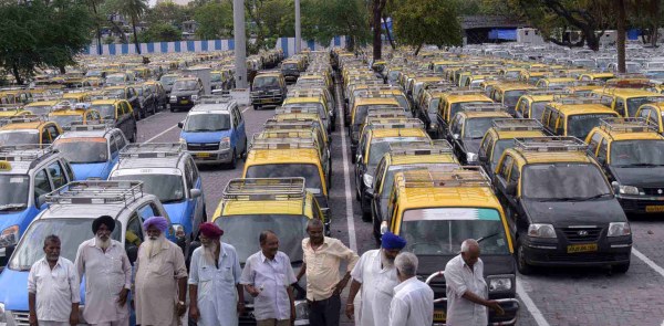 Mumbai public transport, public transport, Mumbai local train, Mumbai taxis, Mumbai metro, Mumbai public transport systems, Mumbai transport, Mumbai news, Maharashtra news, Indian express, current affairs