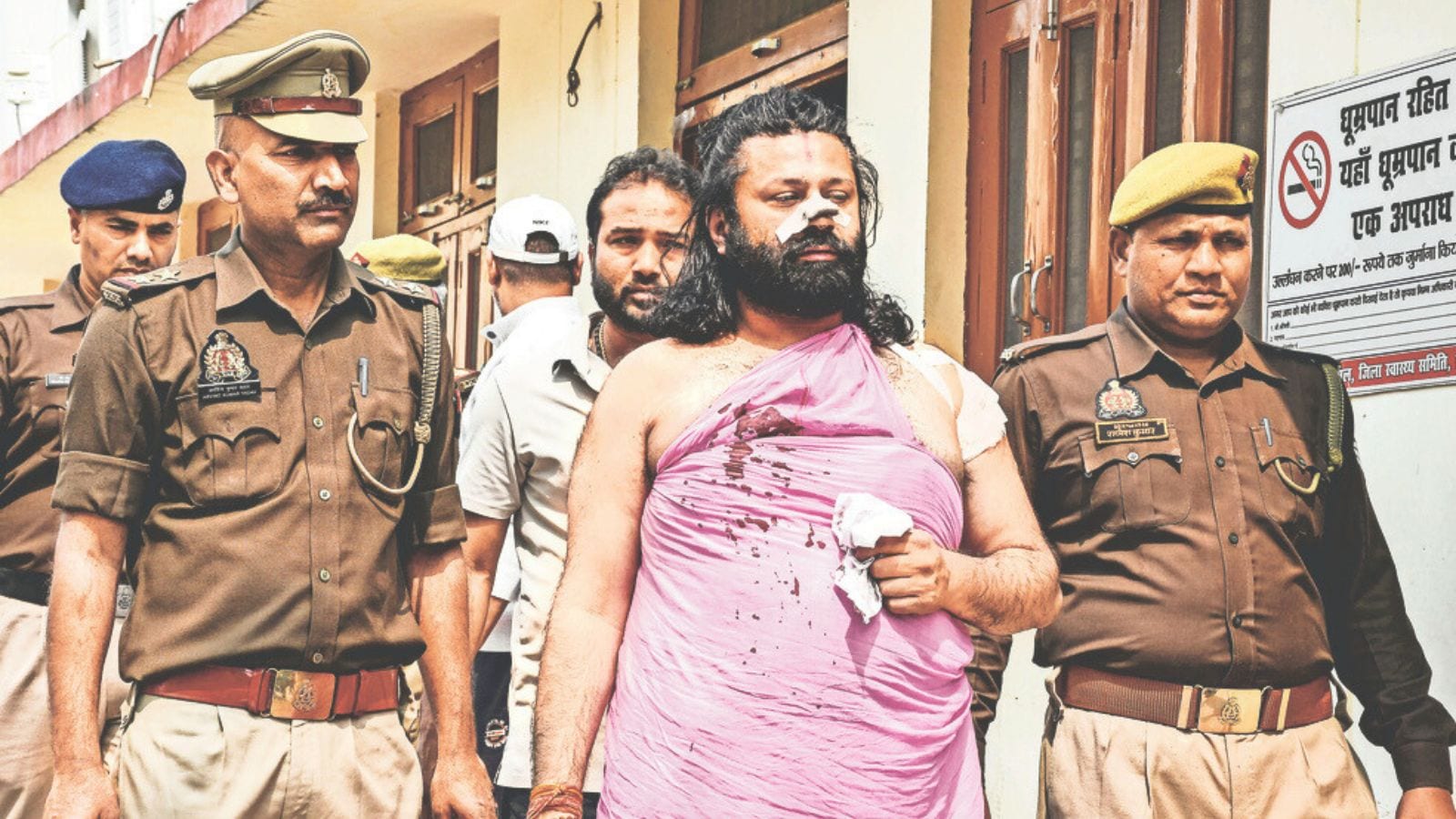 Complainant in Swami Avimukteshwaranand POCSO case alleges attack aboard train in UP