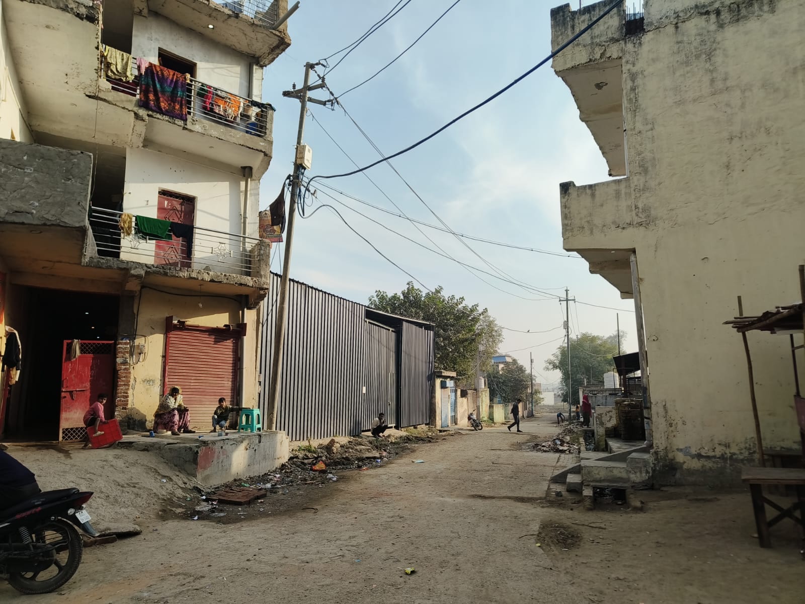 Inside an AI data centre