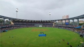 MI vs KKR IPL Pitch Weather