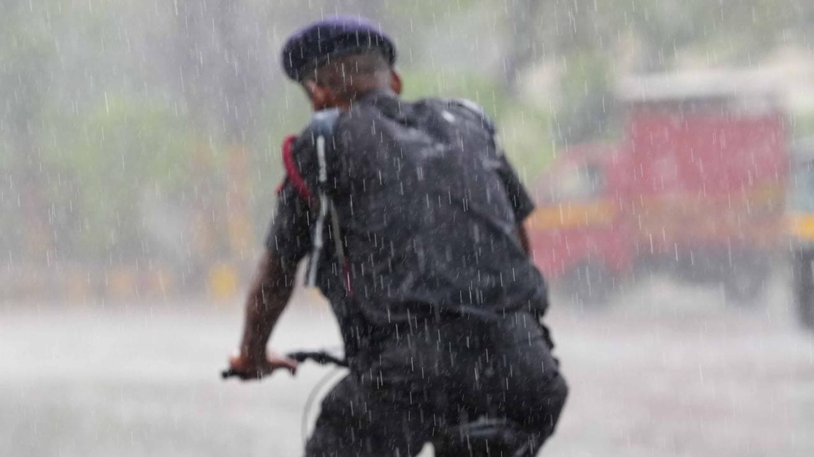 IMD Weather Today, Rain Forecast Live Updates: IMD issues orange alert for Delhi