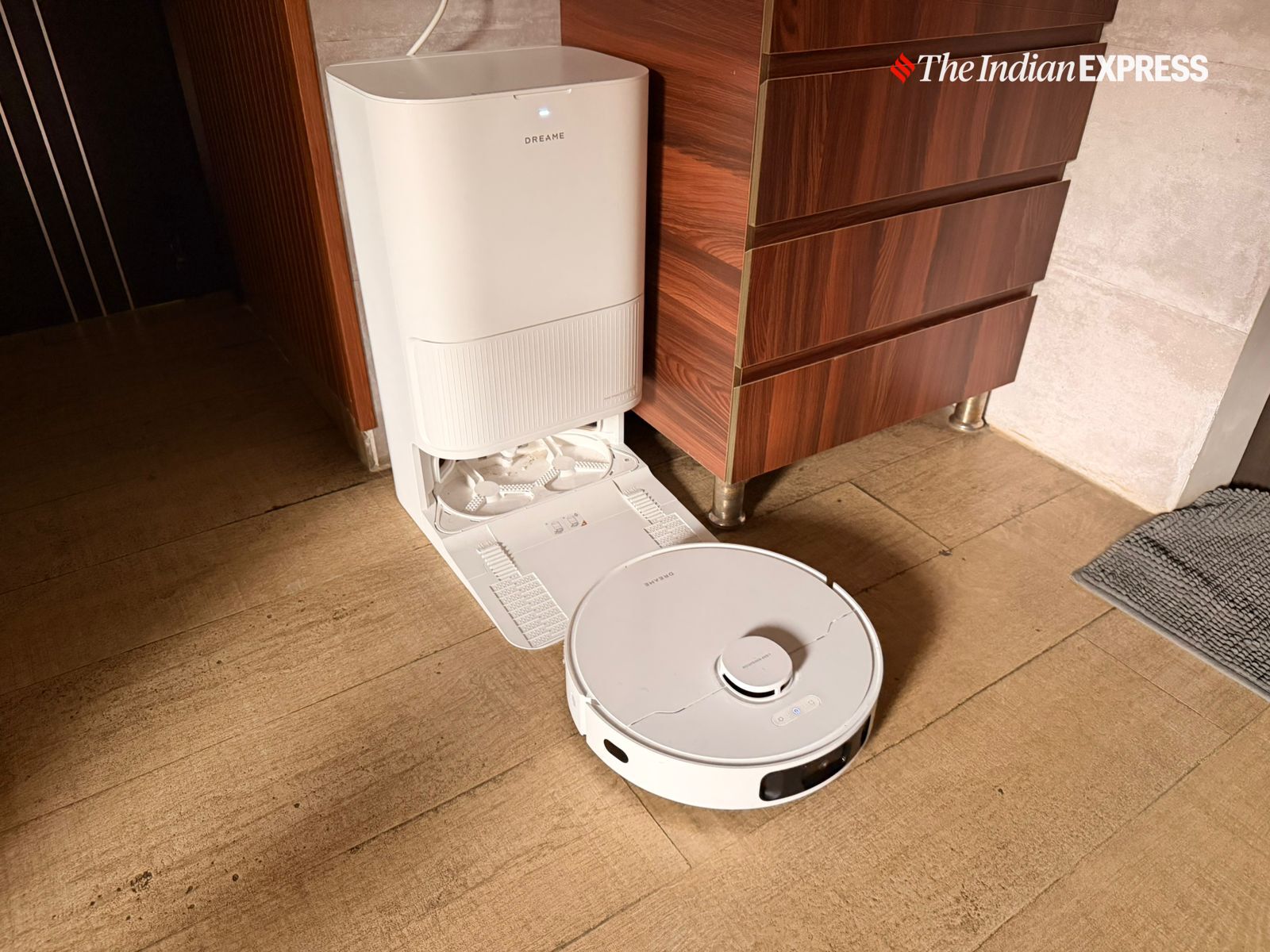  The app also lets you select the cleaning mode: vacuum-only, mop-only, or mop-after-vac — the last of which most Indian households would prefer.(Image: The Indian Express/ Nandagopal Rajan)