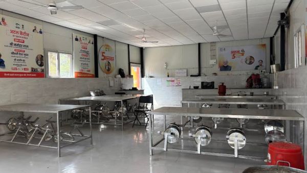 At least two other Atal Canteens – in Kalkaji and Anna Nagar near ITO – were also shut.