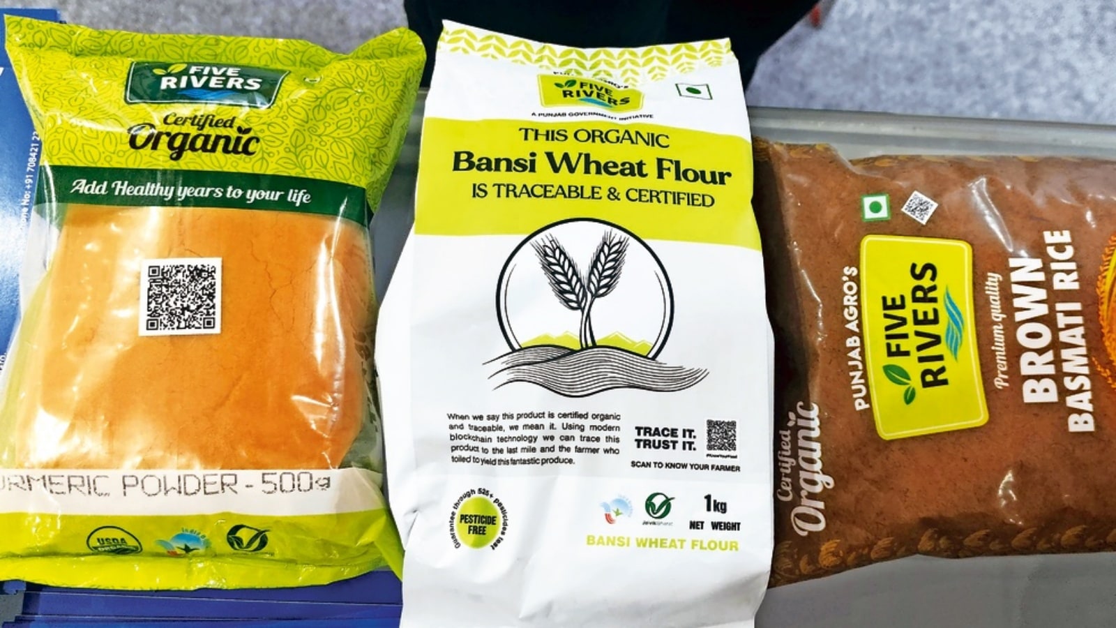 Punjab Agro’s QR code system showcased at Investors’ Summit, lets consumers trace jaggery back to farmer