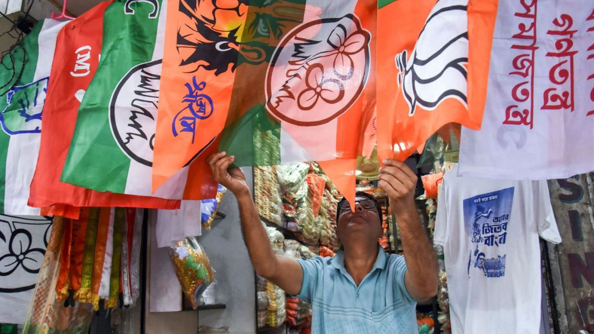 Can Mamata Banerjee hold her fortress? Why the 2024 Lok Sabha math gives TMC  the edge in Bengal