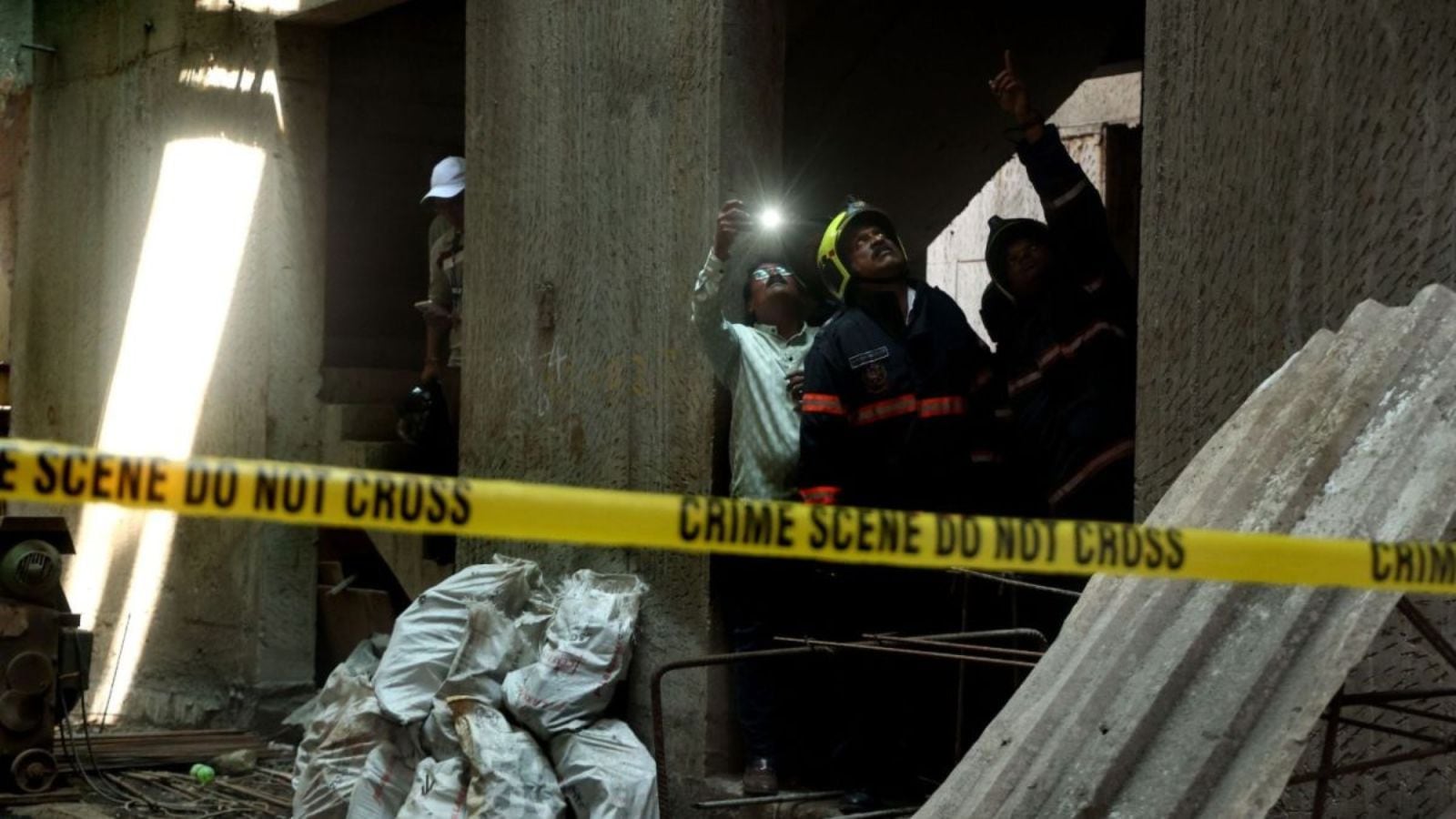 Chembur tragedy: Death toll rises to 2 as more labourers fight for life after 6-storey fall 