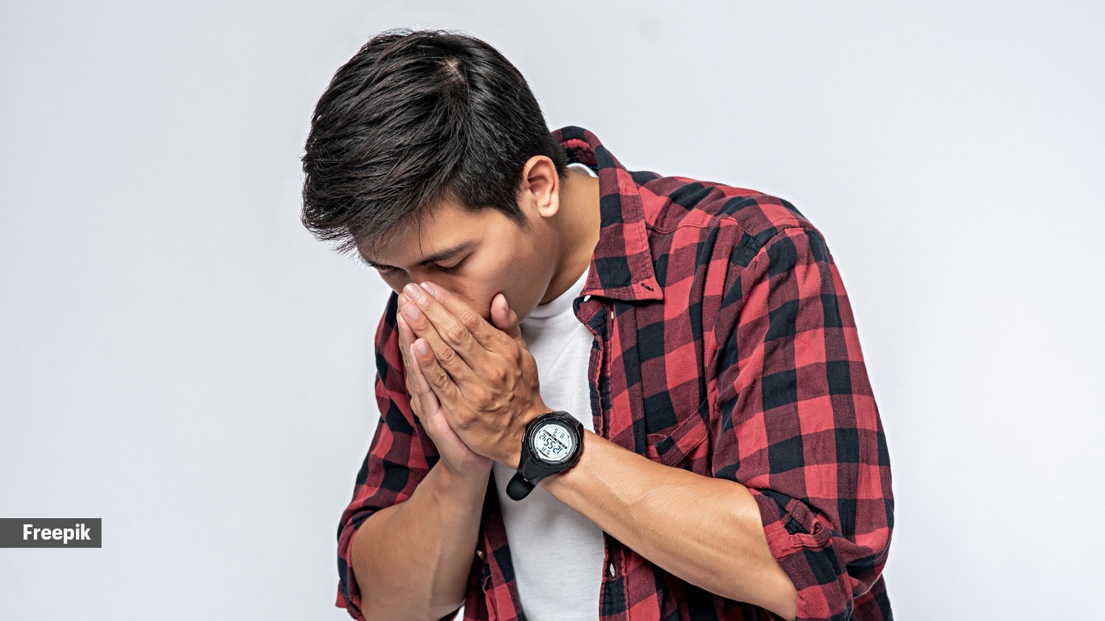 The 2-tablespoon rule: When coughing up blood becomes a medical emergency