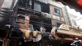 four-storey building fire, delhi four-storey building fire, delhi building fire, delhi building fire rescue operation failed, delhi news, India news, Indian express, current affairs