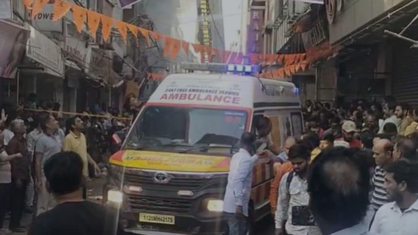At least five to six trapped in Southwest Delhi building fire; rescue efforts underway