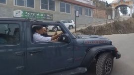 Congress MP Deepinder Singh Hooda was leading the 31 Haryana Congress MLAs coming out of a hotel in New Kufri near Shimla. MP Deepinder Singh Hooda was driving a Haryana registration number black Jeep. (Express Photo by Saurabh Parashar)
