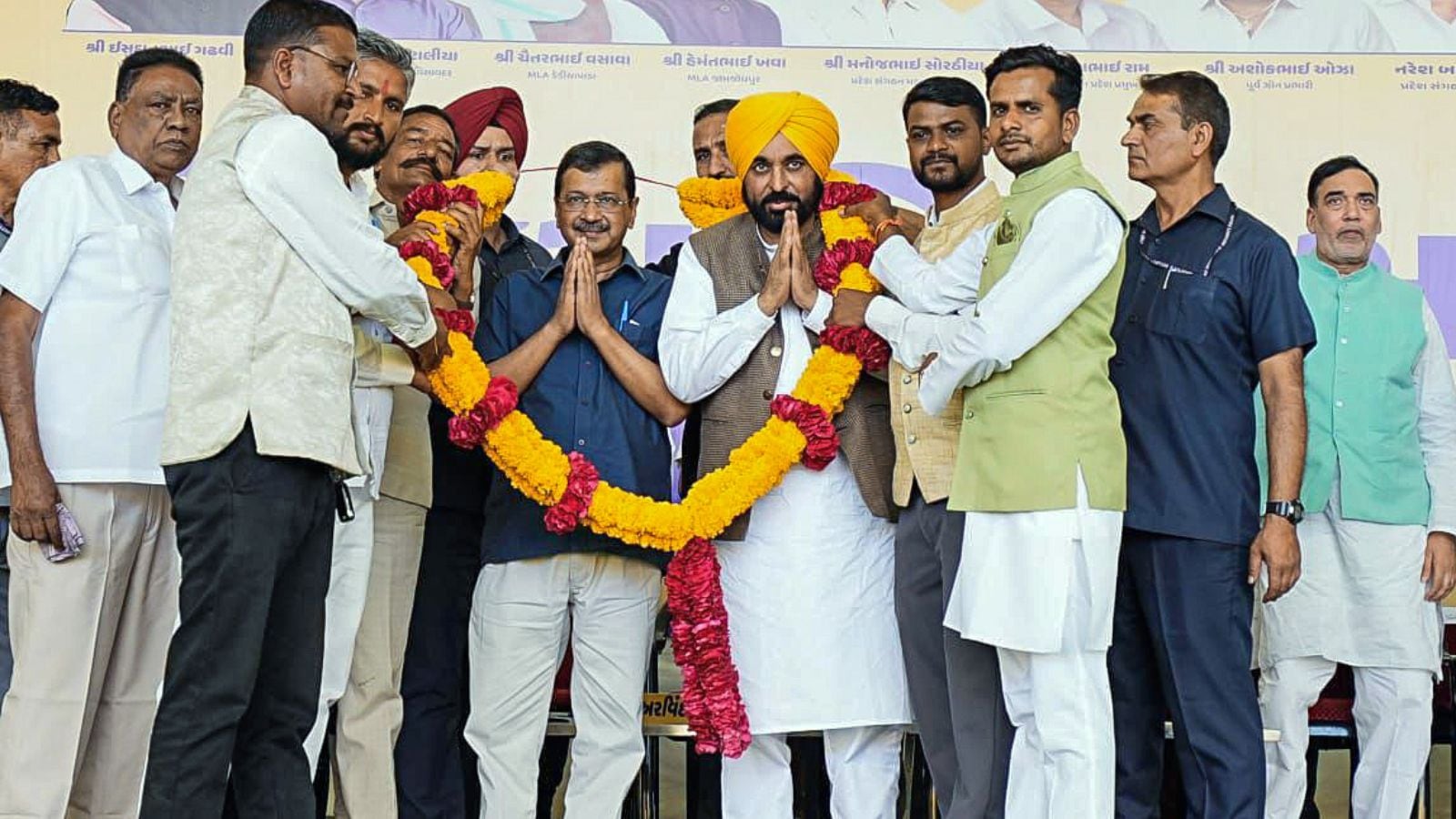 Vijay Vishwas Sabha: Every person in Gujarat will get Rs 10 lakh health cover if AAP voted to power: Kejriwal in Dahod