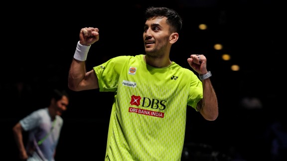 At least 65 percent of Lakshya Sen's points in the opening set came from pushes, smashes, drops, loopy lifts and tosses to Shifeng's far forehand as he took the opening set 21-13. (Badminton Photo)