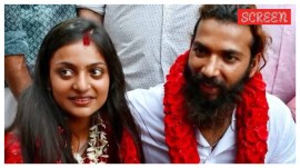 Monalisa Bhonsle married Farman Khan.