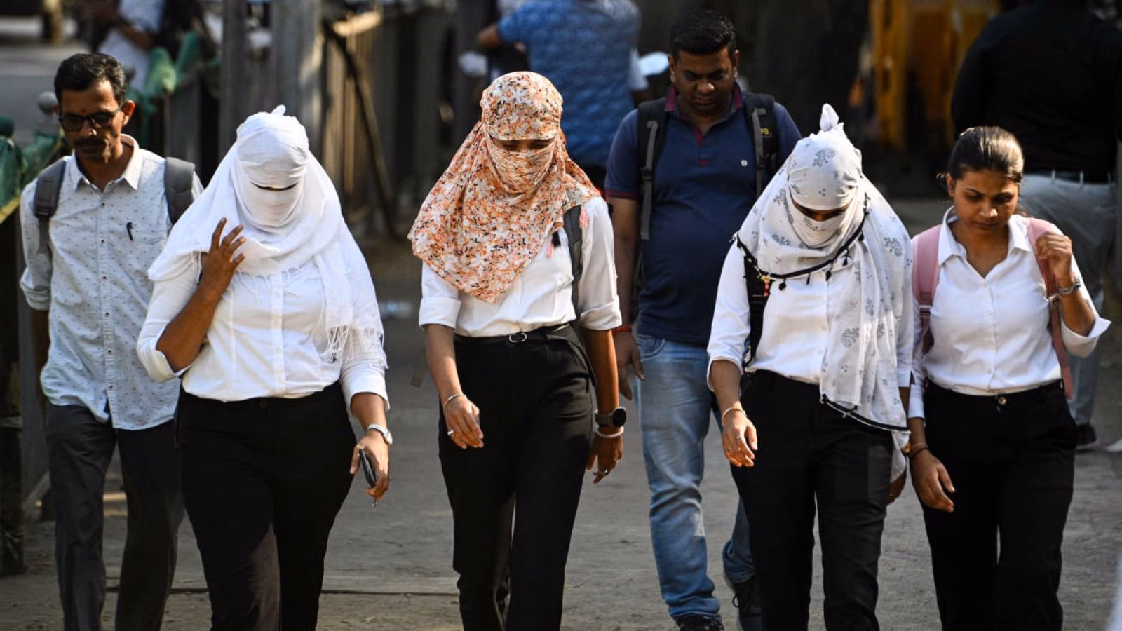 Mumbai, neighbouring districts to see third heatwave in a fortnight