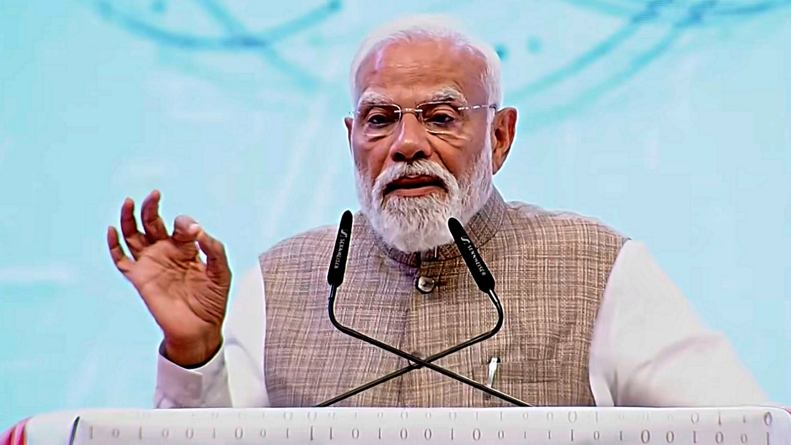 Some people trying to create panic, spread rumours over LPG: PM