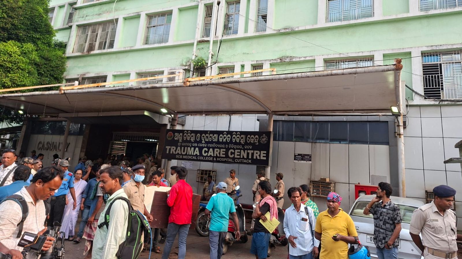 Odisha Hospital Fire Live Updates: Odisha CM announces 25 lakh for kin of deceased after 10 killed in blaze at SCB Medical College