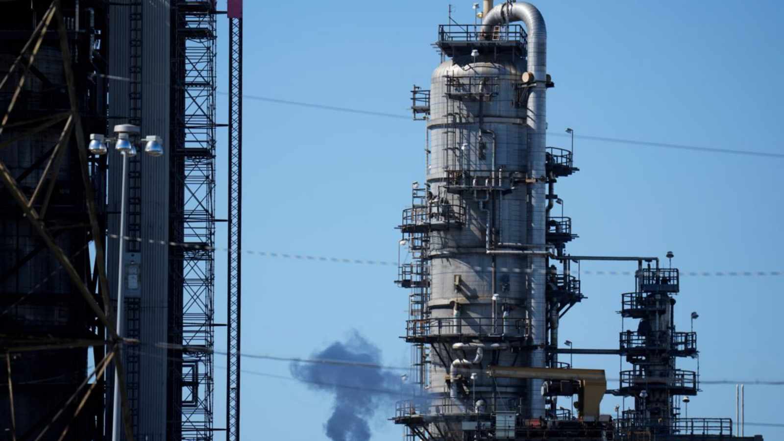 The Hollow Shield of the Global Oil Reserve