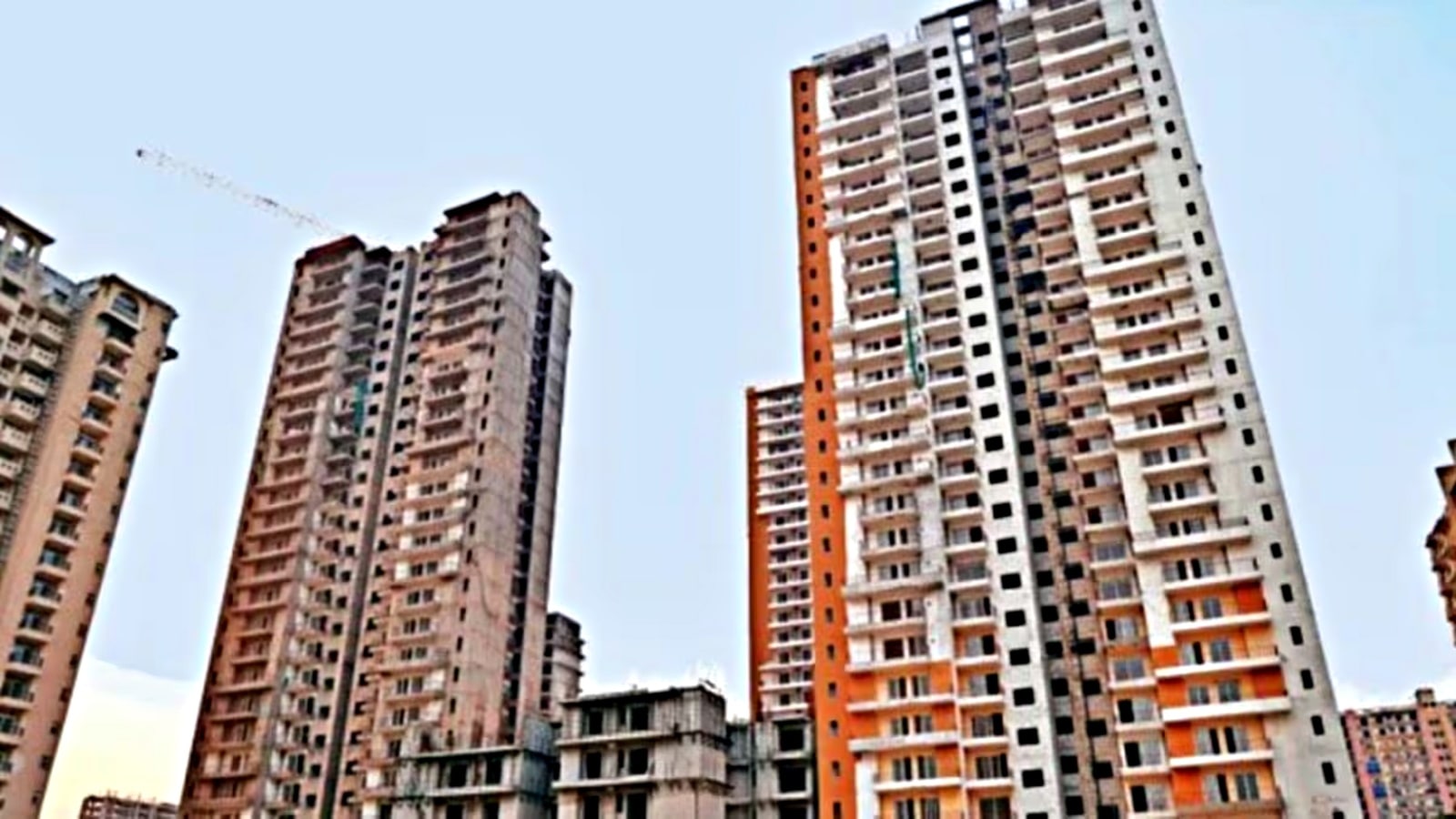 RERA orders Omaxe to pay Rs 53.65 lakh to homebuyers for delay in hand over of 3BHK