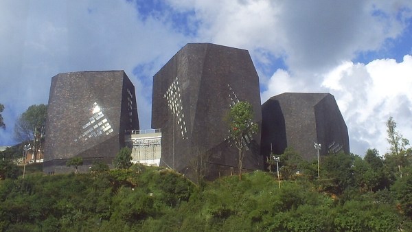 A parque biblioteca (library park), where a public library was built in the city's most neglected hillside neighborhoods. (Source: Wikipedia Commons) 