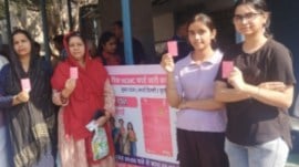 pink card2-2col Pink Saheli, Pink Saheli mobility cards issued, Pink Saheli issued, Pink Saheli mobility cards, National Common Mobility card, delhi news, India news, Indian express, current affairs