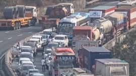 pune-mumbai expressway traffic