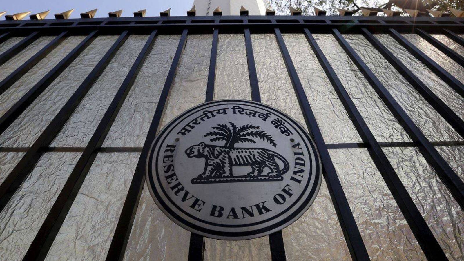 No concern on conduct or governance at HDFC Bank: RBI