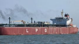 Oil climbs over 2% as Iran war continues to disrupt supply