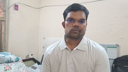 Between 2011 and 2018, Dahariya was treated at the Tata Cancer Hospital, where he underwent four operations.