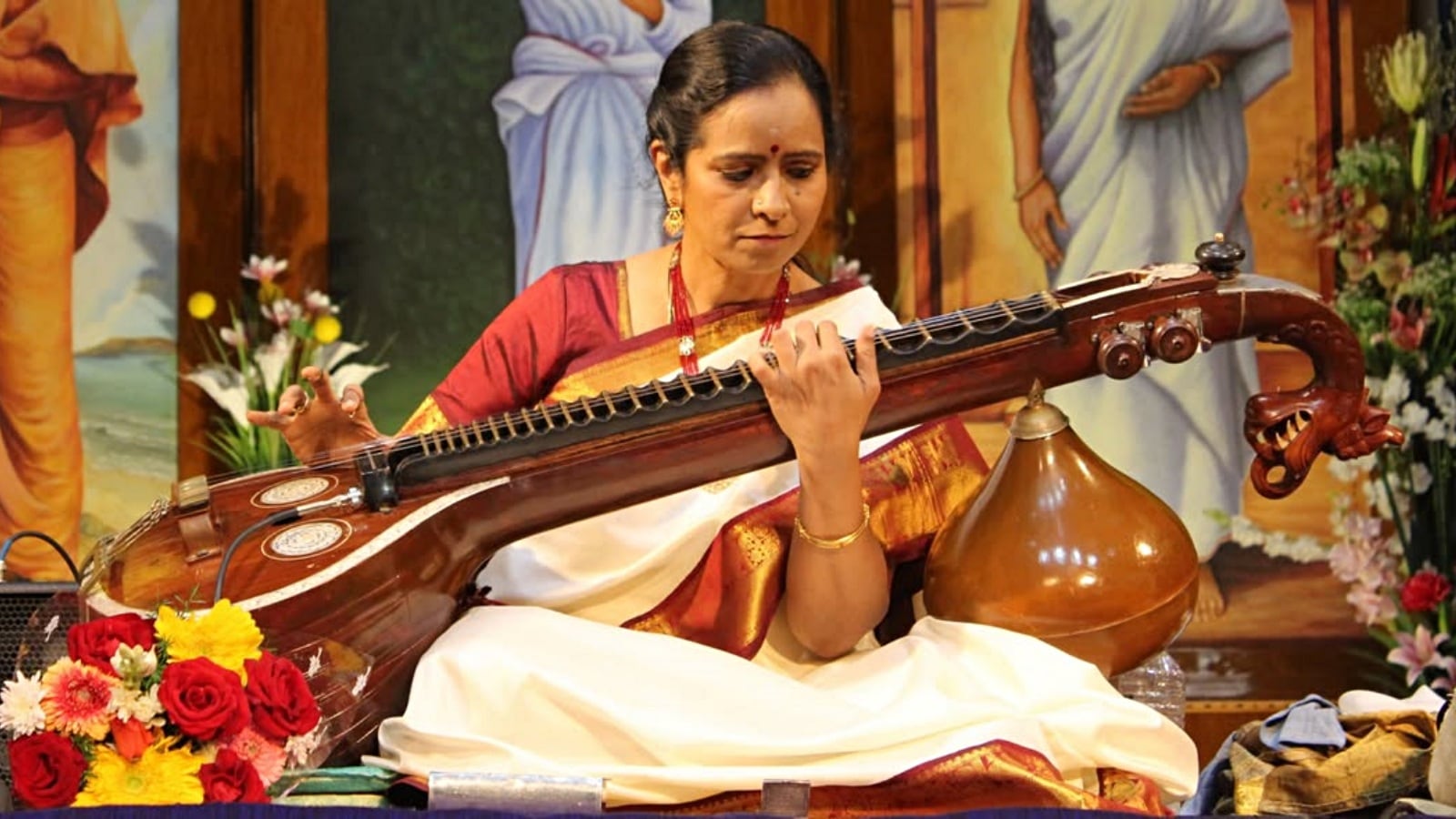 Jayanthi Kumaresh awarded the coveted Sangita Kalanidhi in The Music Academy’s 100th year