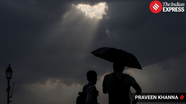 Strong winds were also reported in parts of the city, with Pusa recording wind speeds of up to 48 kmph