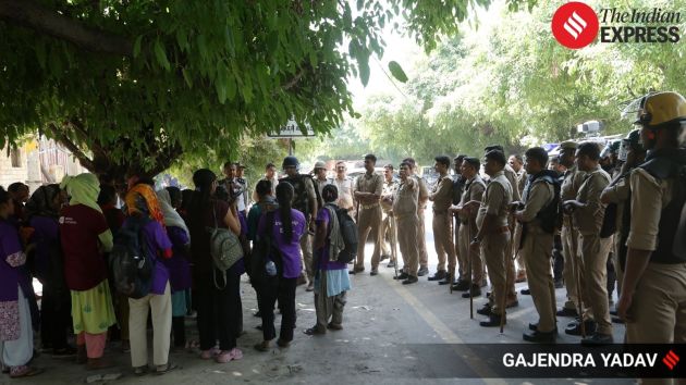 The protesting women alleged that supervisors were often unreachable and, at times, had threatened to deactivate their accounts