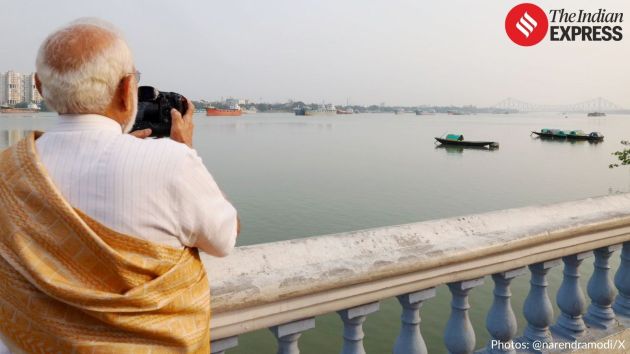 He further said that during his time on the Hooghly, he reiterated his commitment to the development of West Bengal