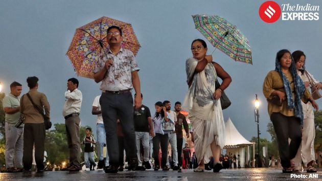 By evening, clouds gathered over Delhi-NCR, leading to an unusual spell of rain