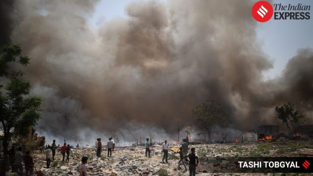 The blaze reportedly broke out between 12.30 pm and 1 pm