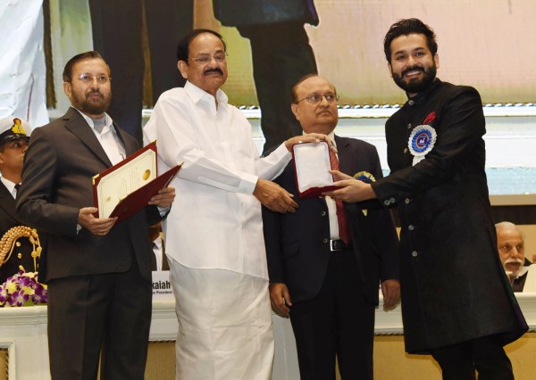Dhar receiving the Best Director Award for Uri: The Surgical Strike at 66th National Film Awards (Wikipedia)