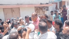 Bagalkot bypoll cash distribution video