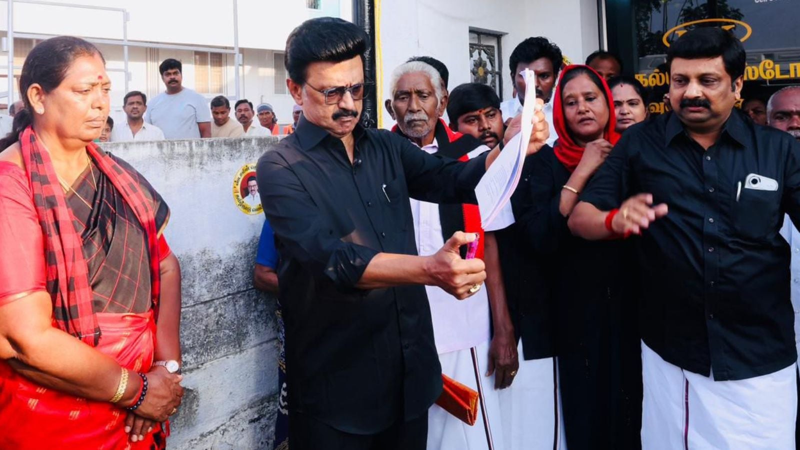 Parliament special sitting LIVE updates: Tamil Nadu CM MK Stalin burns proposed delimitation bill ahead of special sitting