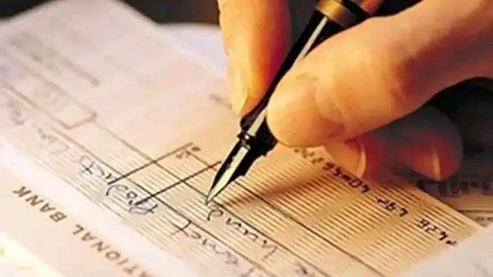 Property dealer declared proclaimed offender in Rs 42-lakh cheque bounce case