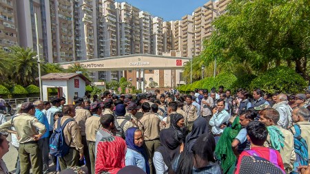 UP Wage Hike News: Before minimum wage hiked in UP, meetings, CM’s late-night signoff