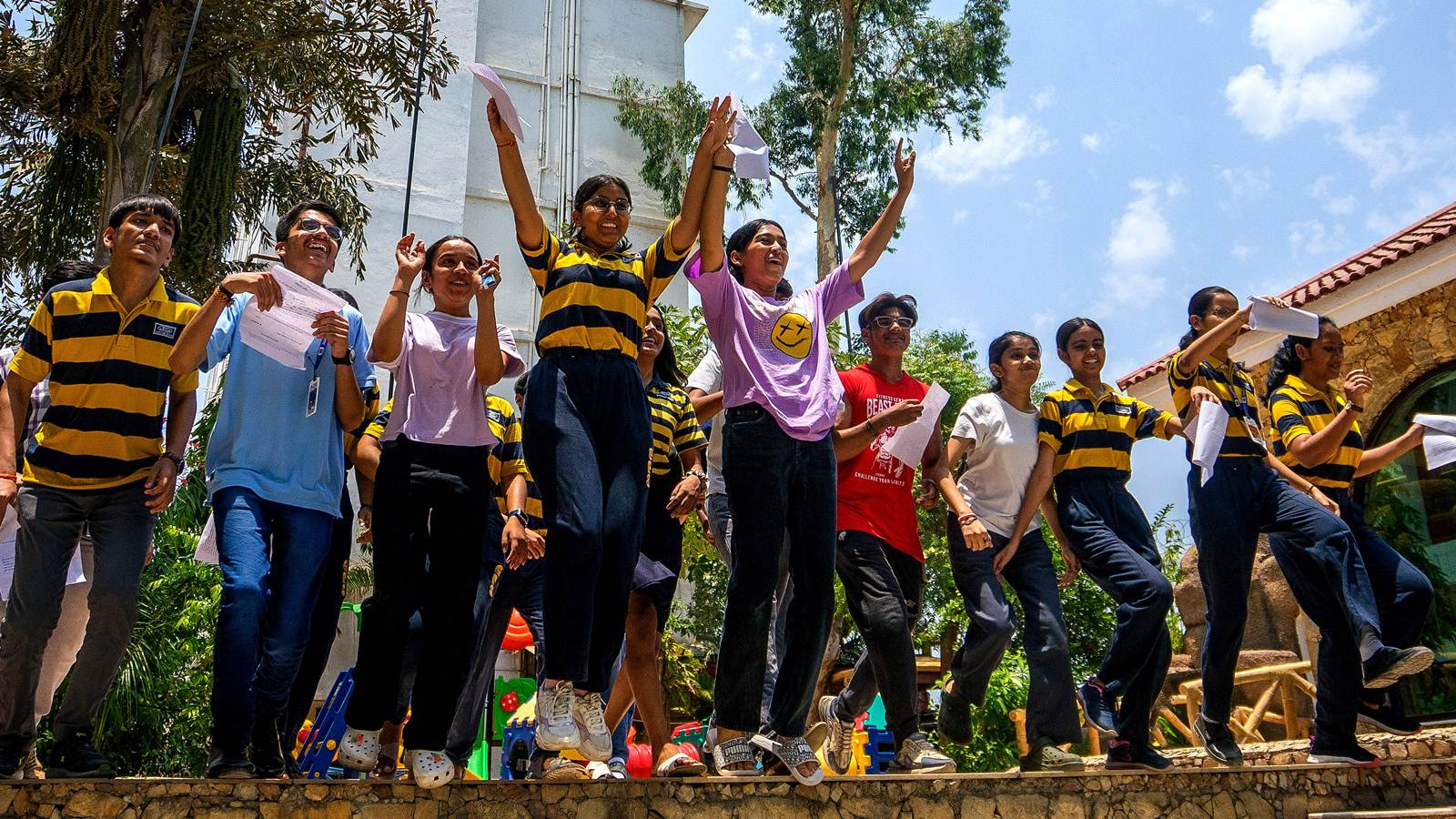 Karnataka SSLC 10th Results 2026: KSEAB declares results; pass percentage, toppers