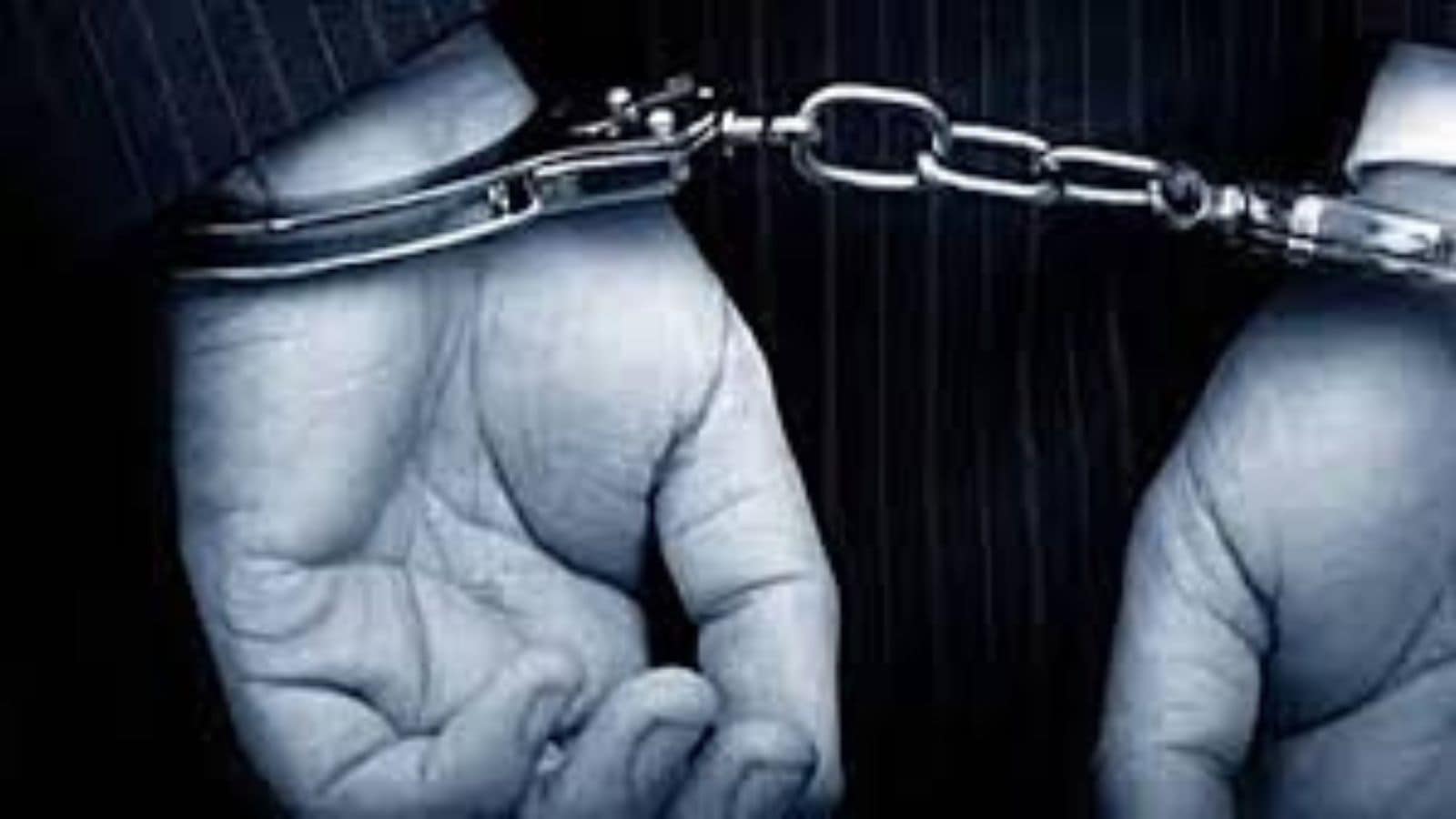 Six arrested for kidnap, robbery in Antop Hill, Rs 29.69 lakh recovered
