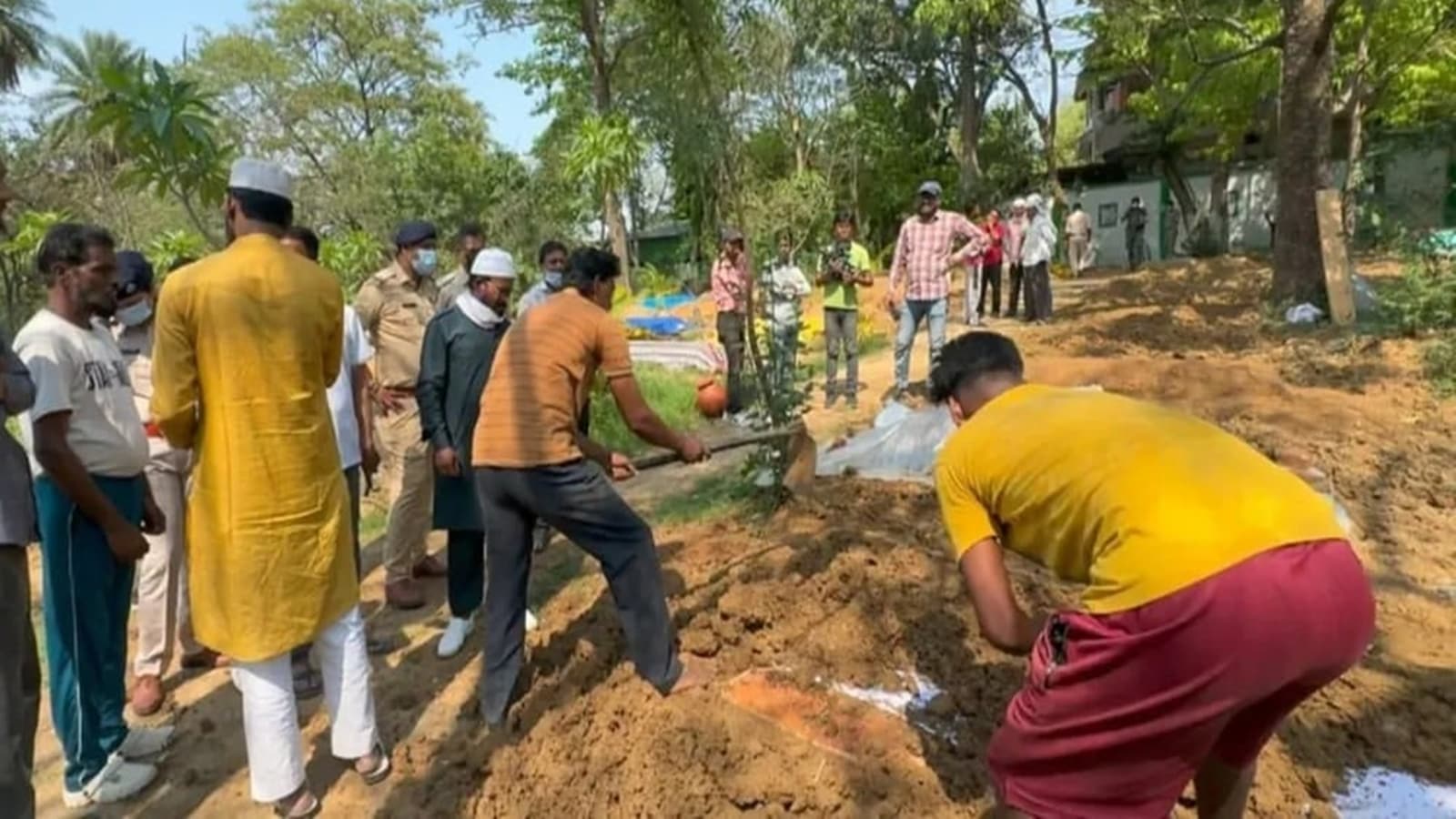  Ranchi teen, boyfriend booked after family flags injuries, body exhumed