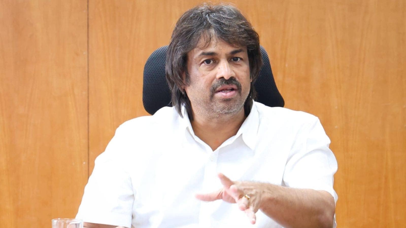 The ‘English’ push: Karnataka to expand bilingual medium of instruction system to more govt schools in new academic year