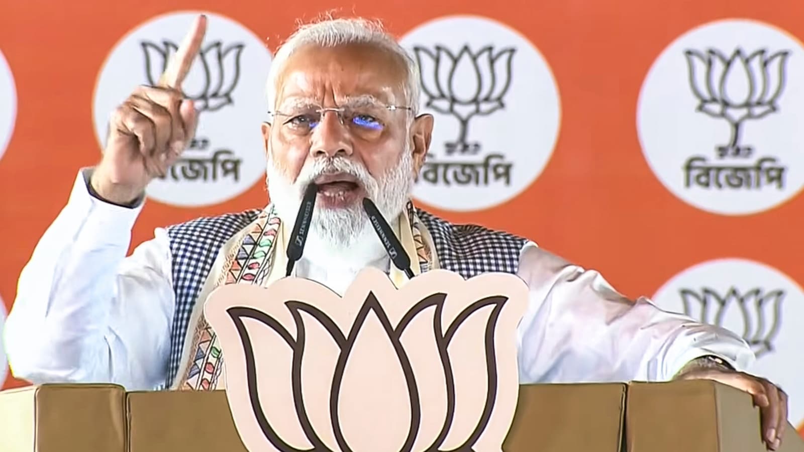 Malda gherao example of ‘maha jungle raj’: PM Modi at first major poll rally in Bengal