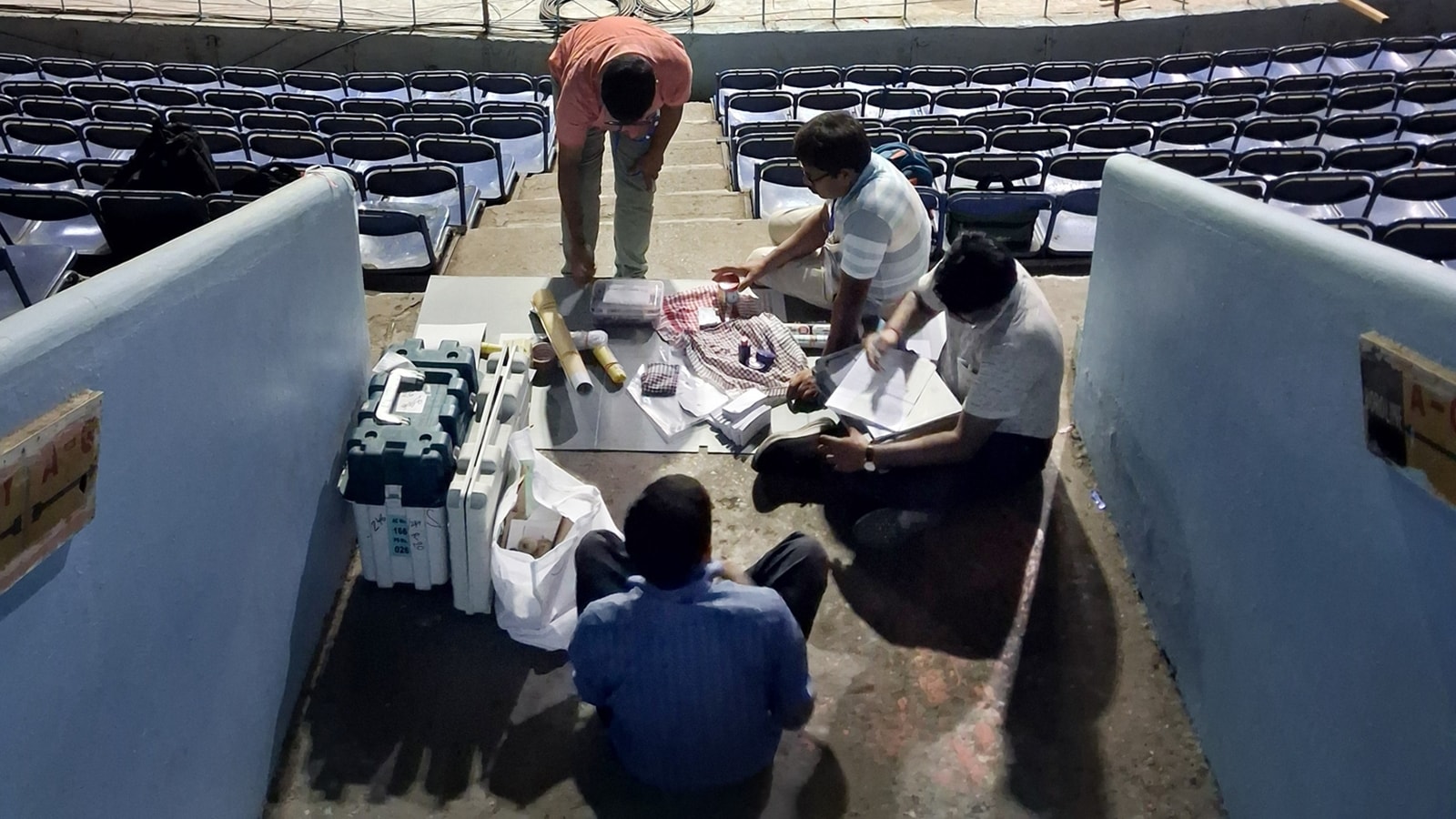 Final round today, EC adds 1,468 names to voter list after 139 in Ph-1