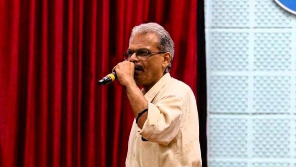 SBUP Pune Professor Balaji S. Reddie went viral this weekend after his electrifying performance of Mehbooba O Mehbooba clocked millions of views on social media.